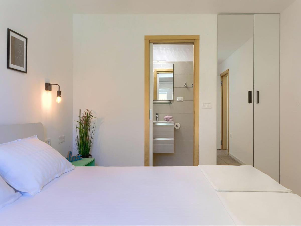 Holiday Home Laura By Interhome Pula Exterior photo